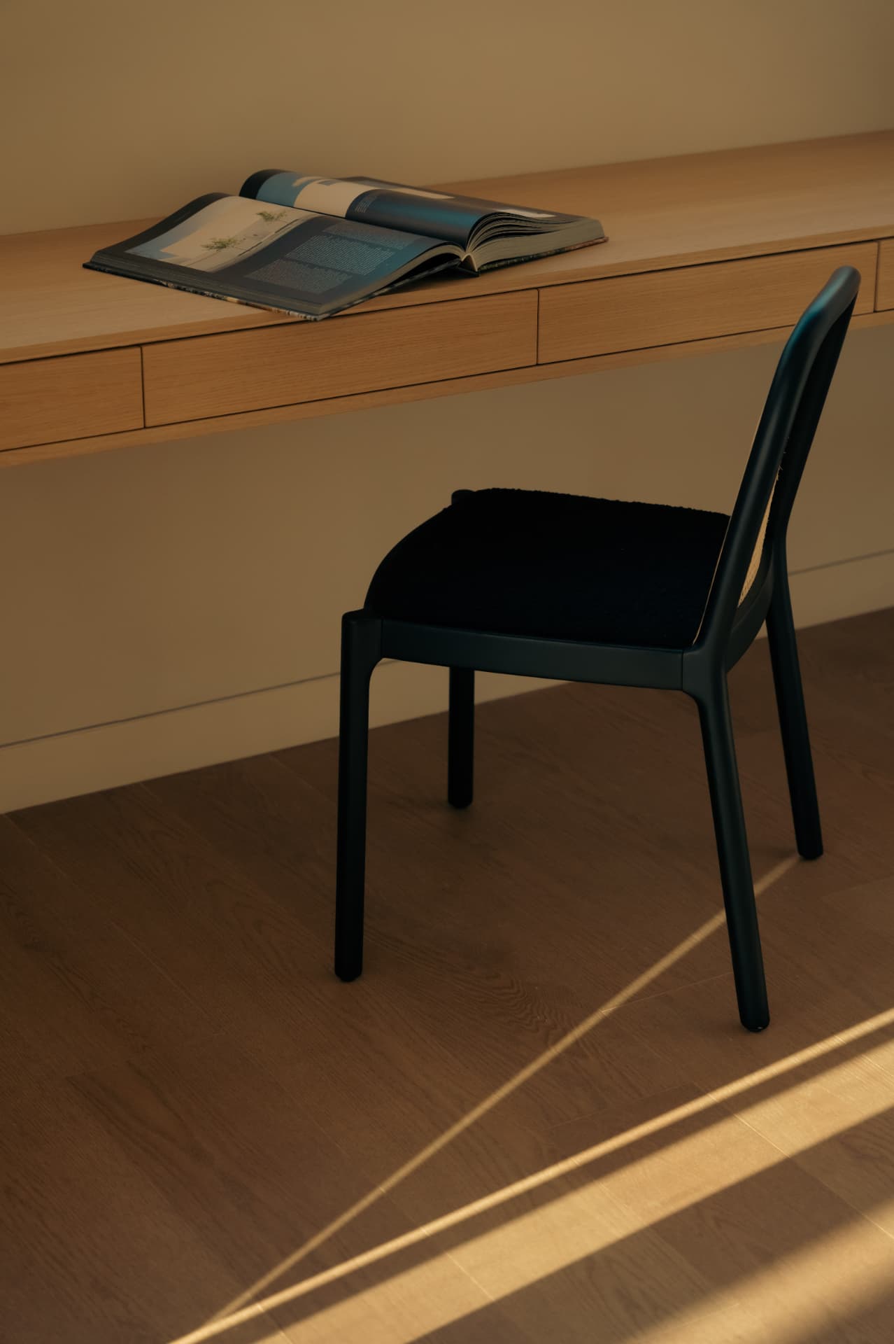 PH 11:11, study desk
